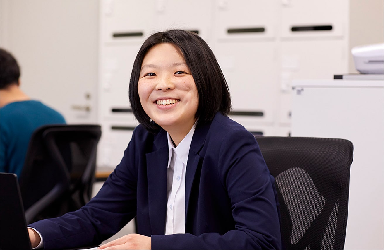 営業三課 A.M （入社暦3年）
