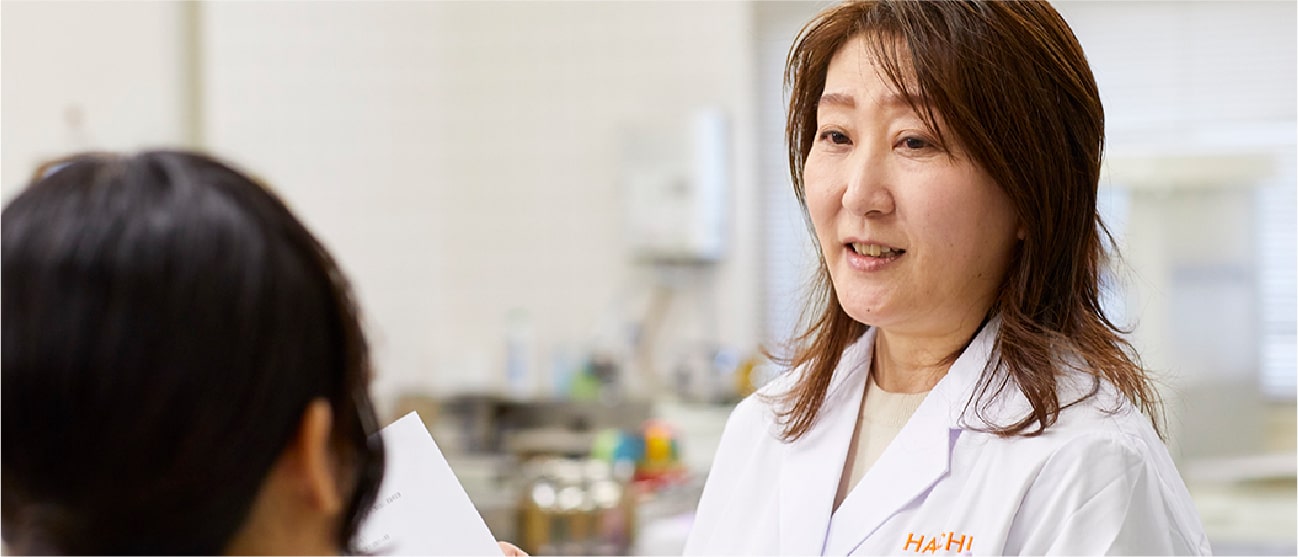 日々の仕事や、職場や同僚の雰囲気について