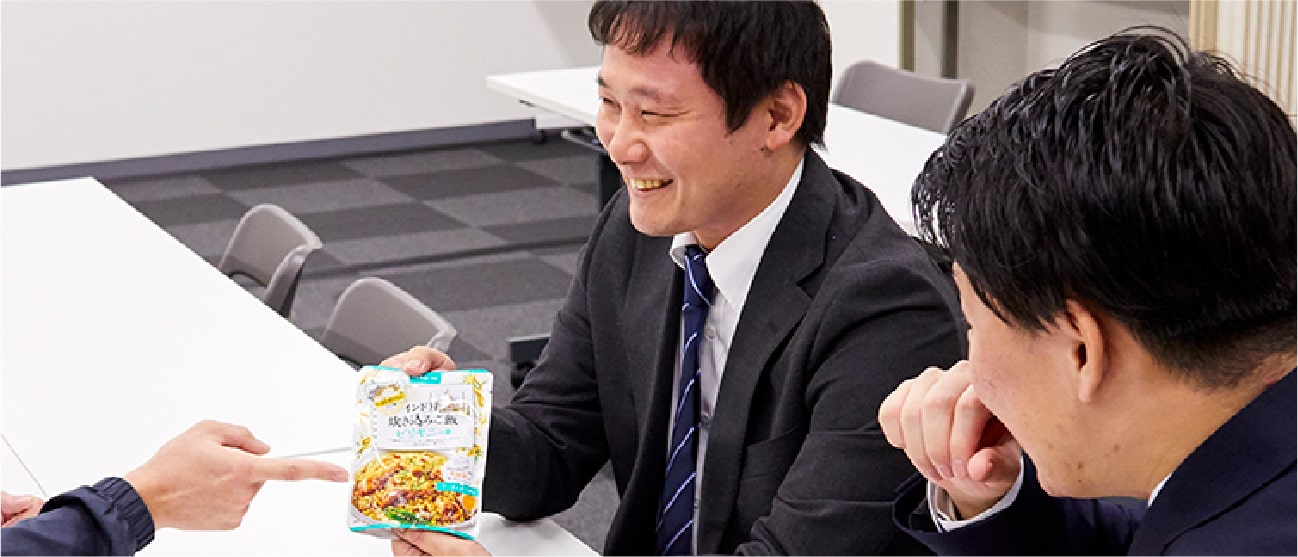 日々の仕事や、職場や同僚の雰囲気について